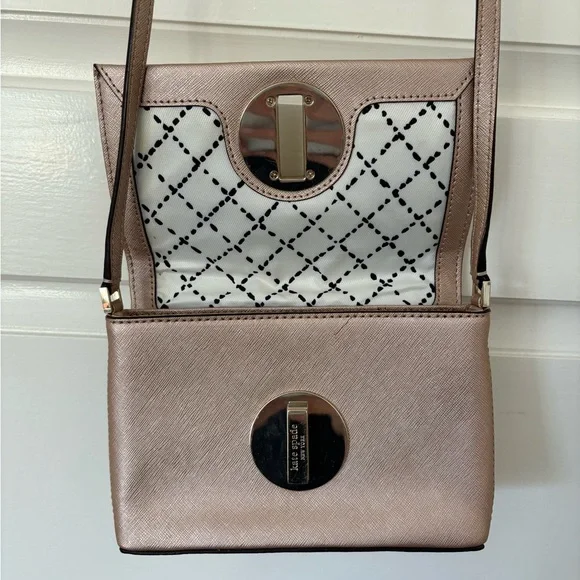 Kate Spade Crossbody - Picture 4 of 7